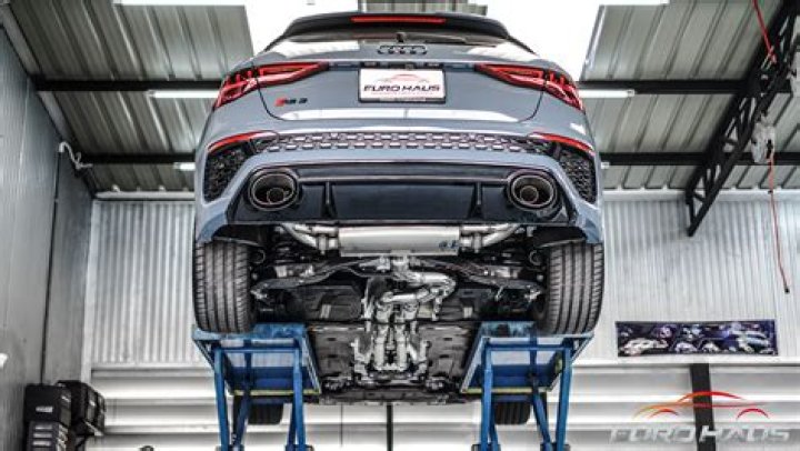 Is there a speaker in an Audi exhaust?