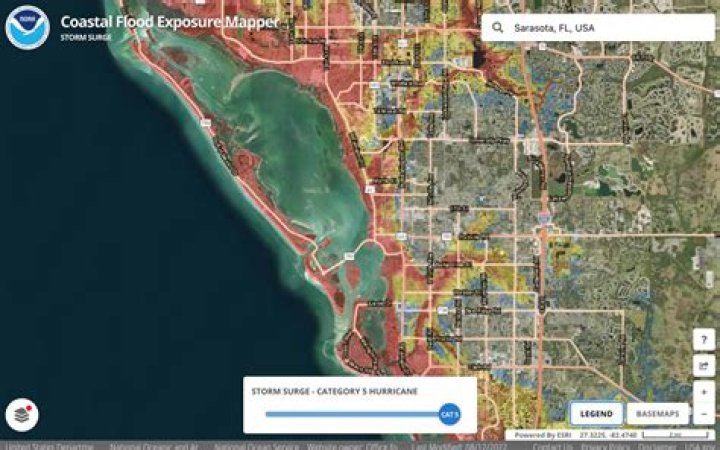 What are the bad areas of Sarasota FL?