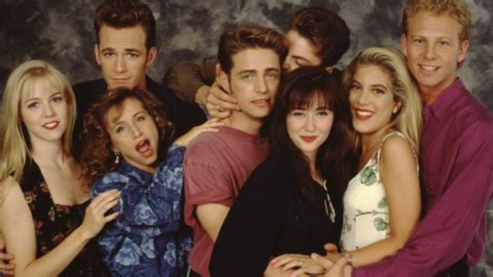What band was on 90210?