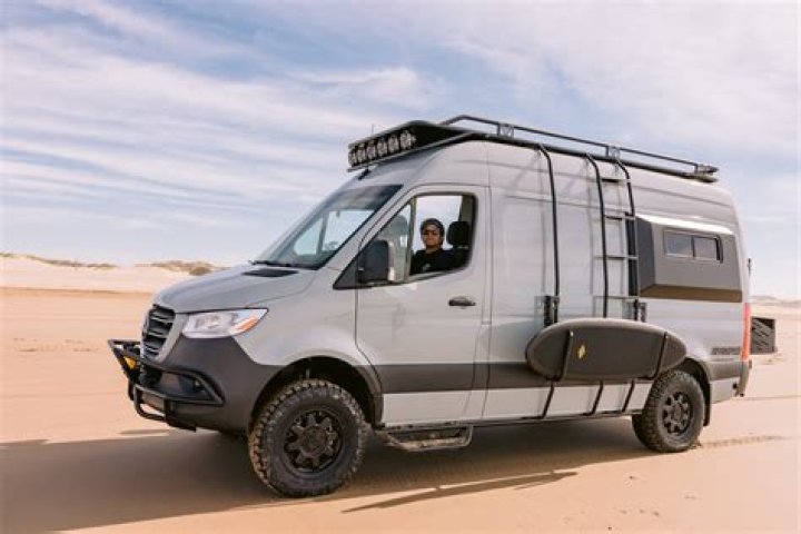 What camper vans are 4×4?
