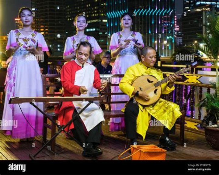 What country influenced the Vietnamese music?