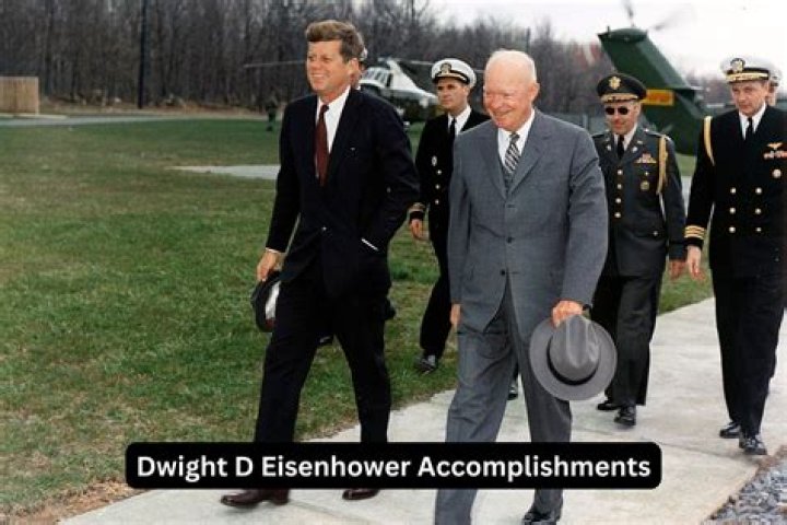 What did Eisenhower do in ww2 quizlet?