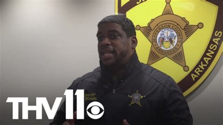 What does a constable do in Louisiana?