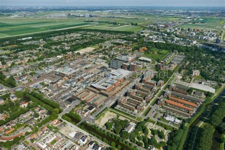 What does Haarlemmermeer mean in English?