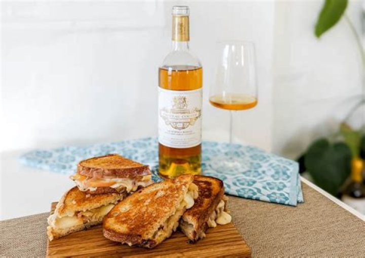 What does Sauternes pair with?