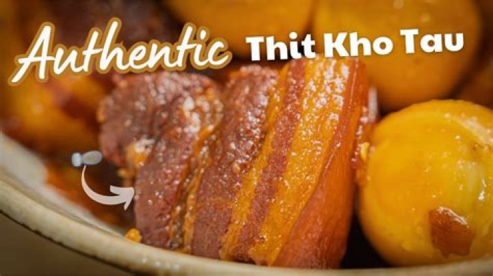 What does thit kho mean in Vietnamese?