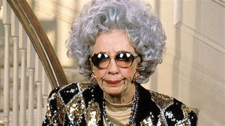 What happened to Grandma Yetta on the nanny?