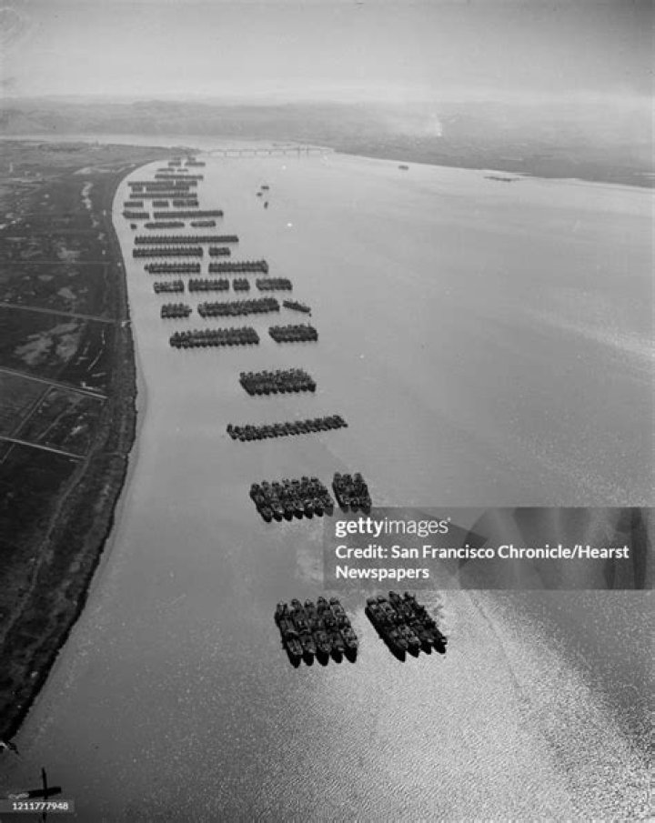 What happened to the Mothball Fleet near Benicia?