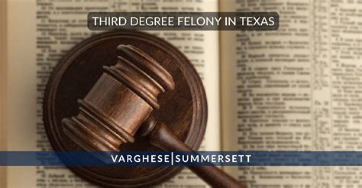 What is a felony theft charge in Texas?