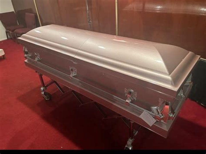 What is a hermetically sealed coffin?
