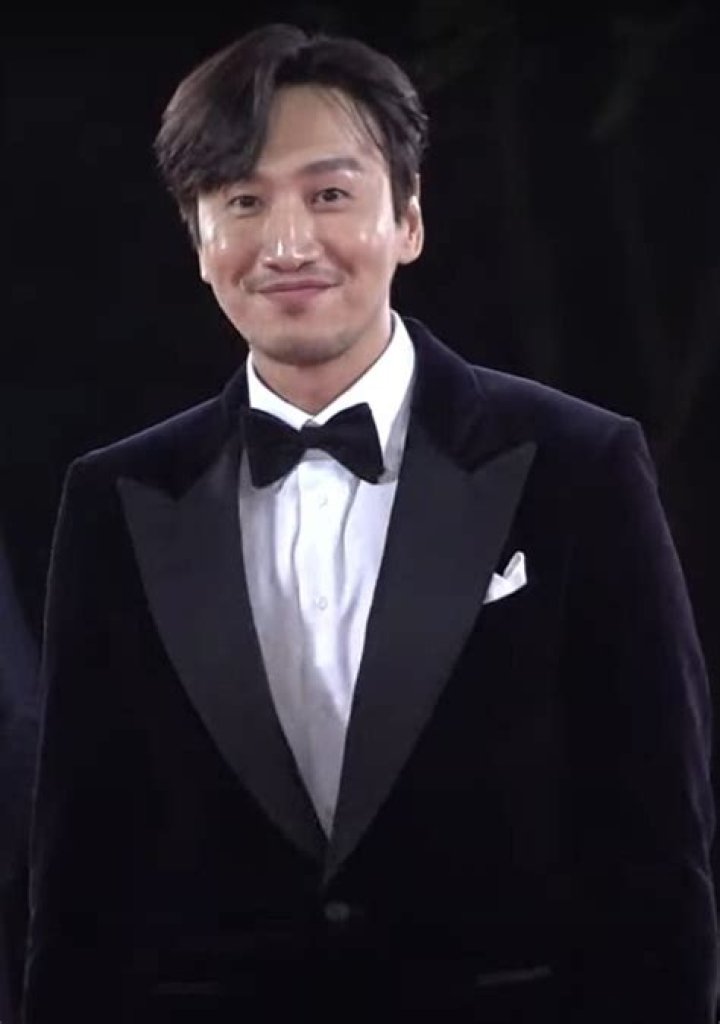 What is Lee Kwang soo famous for?