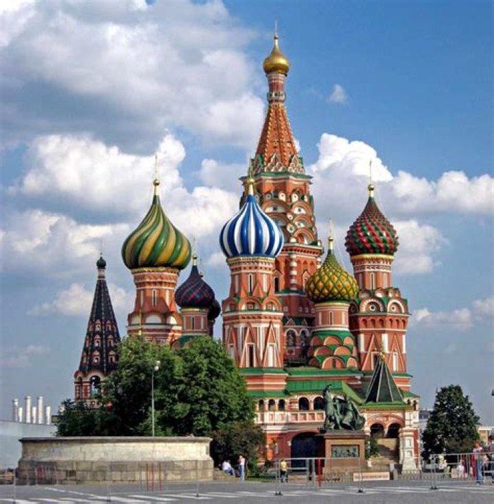 What is the largest church in Russia?