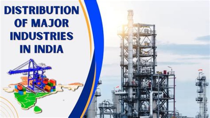 What is the main industries of Madurai?