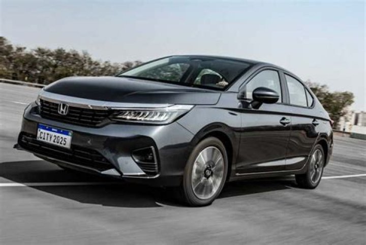 What is the safety rating of Honda City?