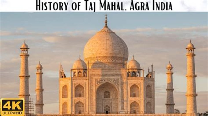 What is the story behind Taj Mahal?