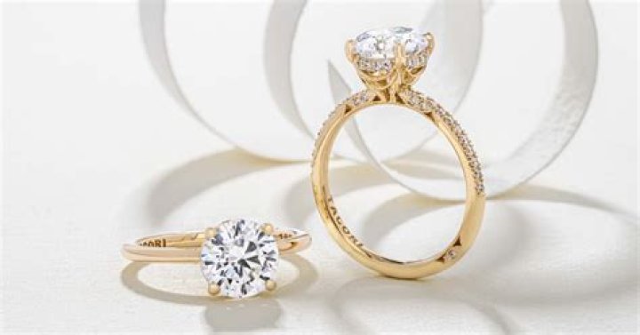 What is the Tacori Crescent collection?