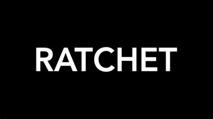 What is the urban definition of ratchet?