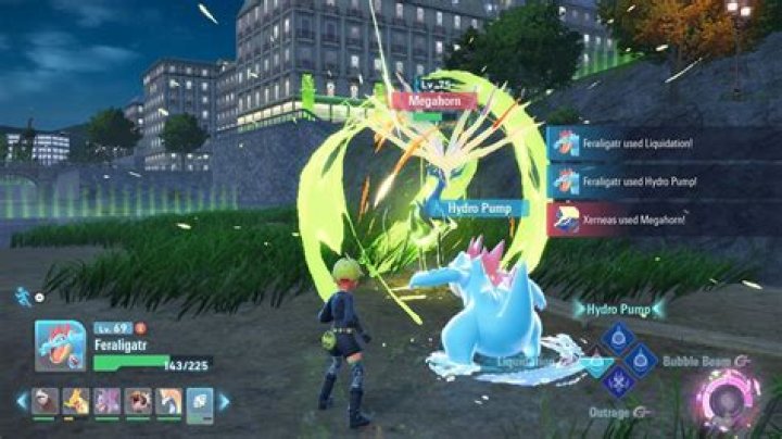 What legendary Pokemon can you catch in gold?