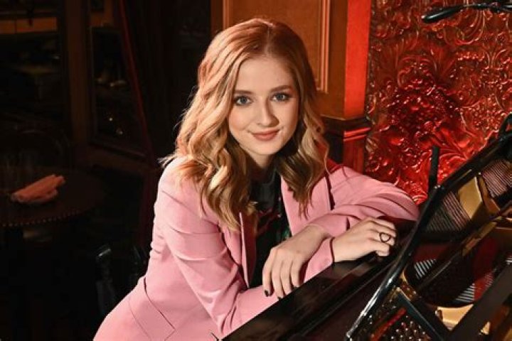 What nationality is Jackie Evancho?