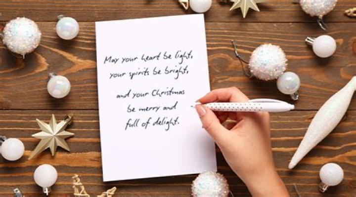 What should I write in my sisters Christmas card?