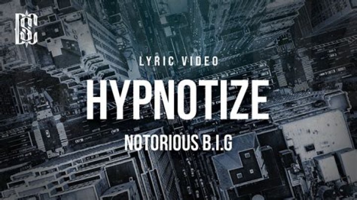What song is sampled in Hypnotize biggie?