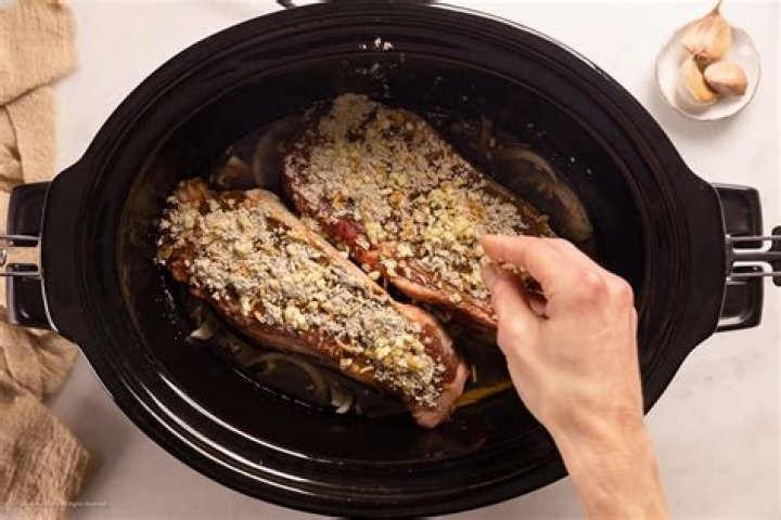 What steak is best for slow cooker?
