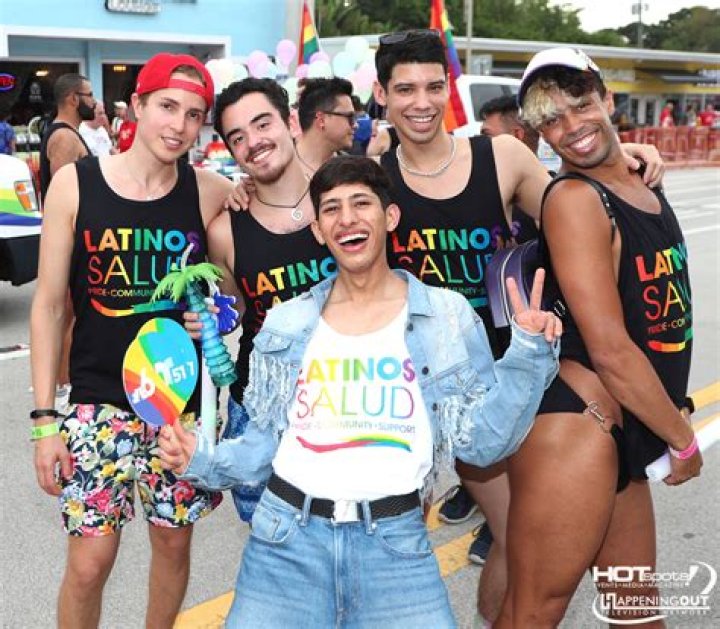 What time is the Pride parade in Wilton Manors?