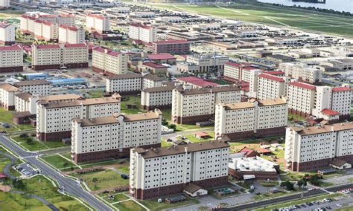 What units are at Camp Humphreys?