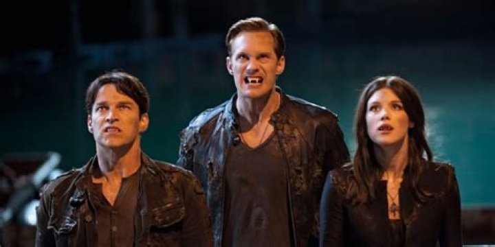 What was the better vampire show Vampire Diaries or True Blood?