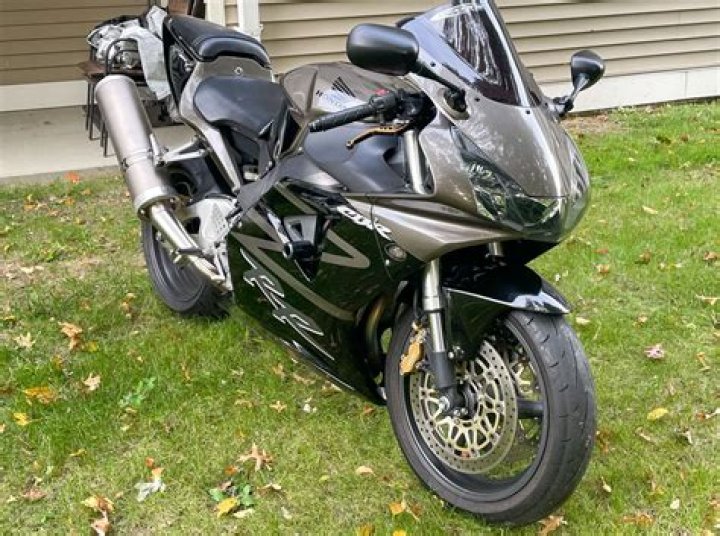 What year did the CBR 954 come out?
