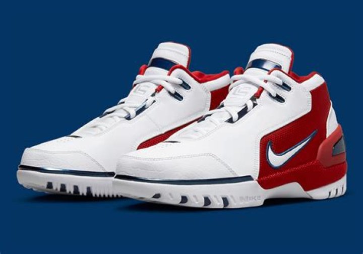 When did Nike LeBron 14 come out?