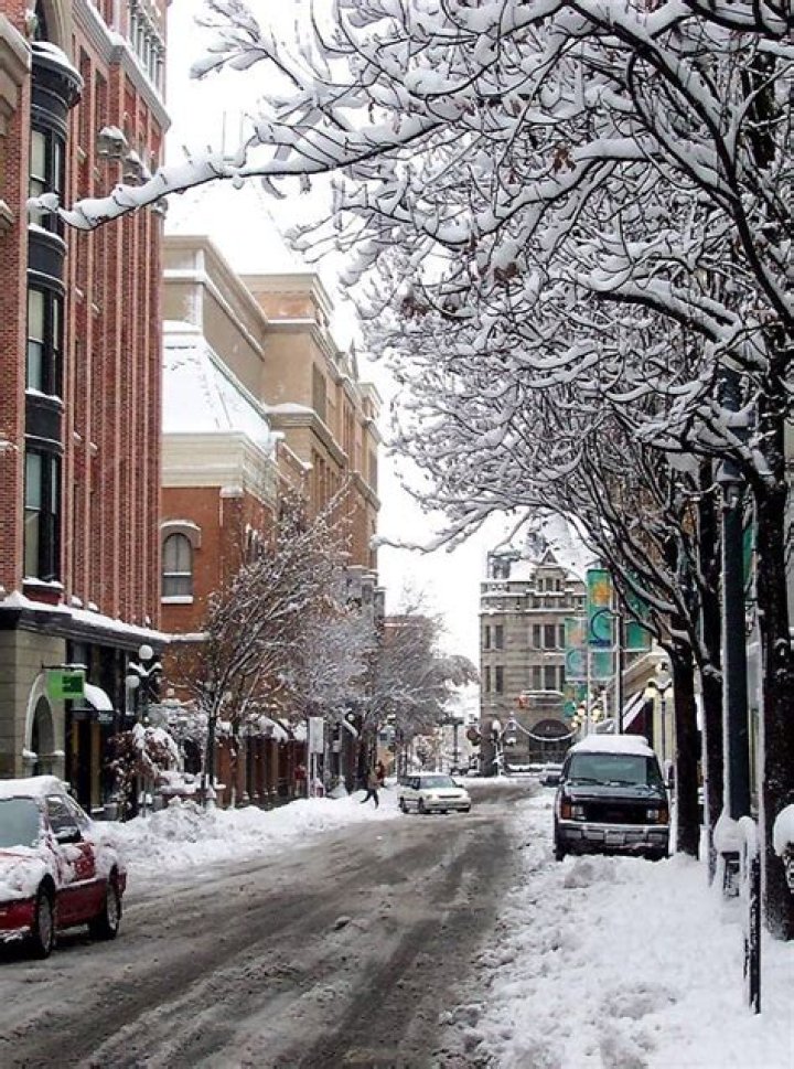 When was the big snow in Victoria BC?