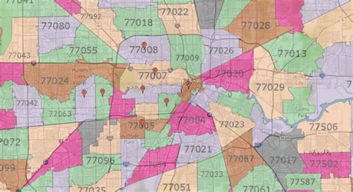 Where is 77587 located?