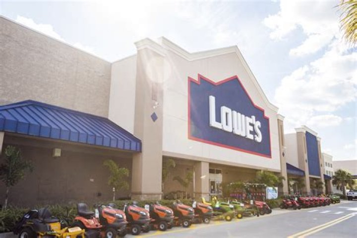 Where is Lowes headquarters located?