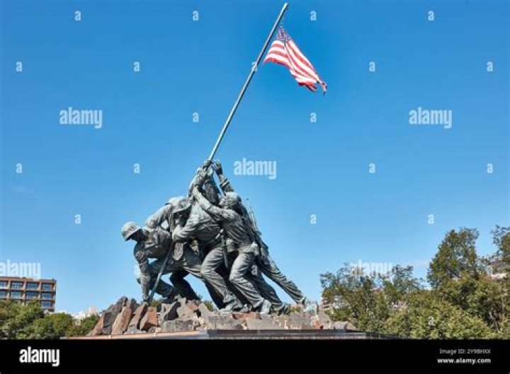Where is the original Iwo Jima statue?
