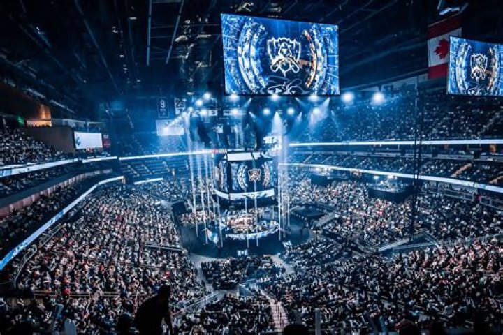 Where was the 2014 League of Legends World Championship held?