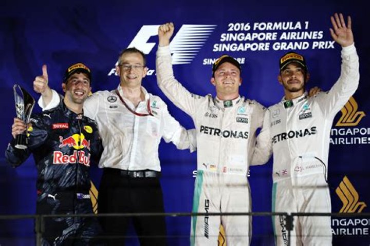 Where was the 2016 Singapore Grand Prix held?