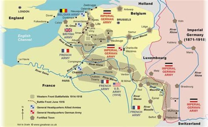 Where were the trenches dug in ww1?
