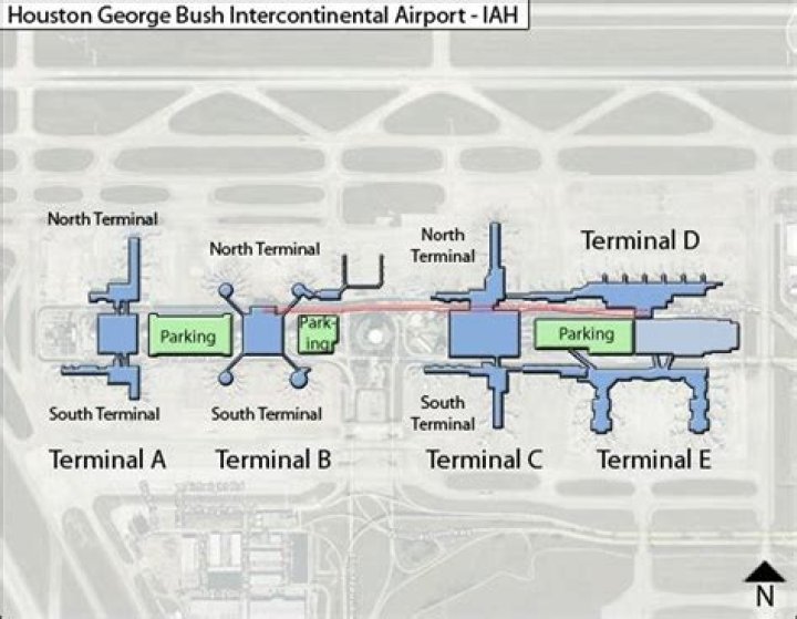 Which airport is bigger IAH or HOU?