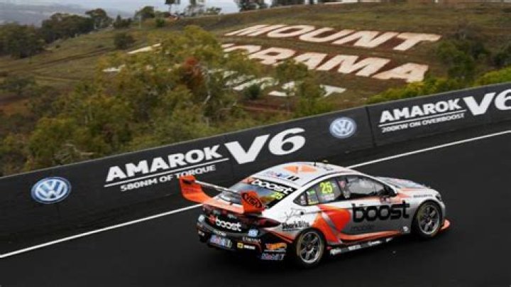 Which driver has won the most Bathurst?