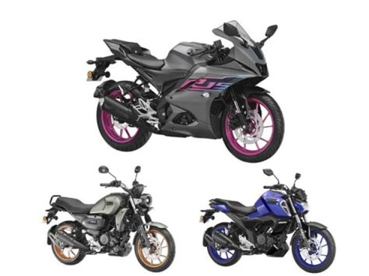 Which is better FZ or R15?