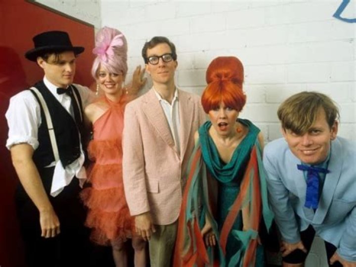 Who are the original members of the B-52s?