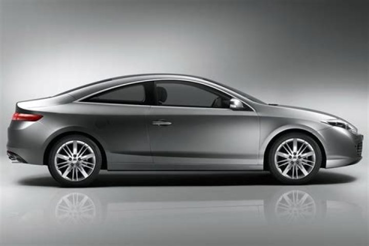 Who designed Laguna Coupe?