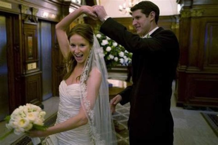 Who is Kristin Fisher married to?