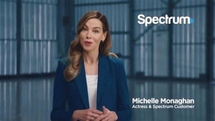 Who is the actress in the new Sprint commercial?