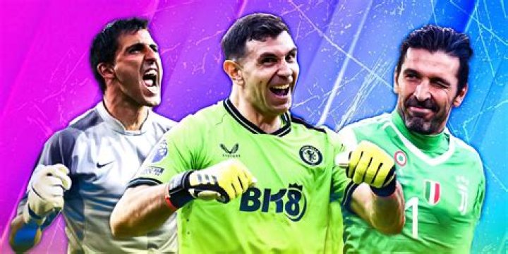 Who is the world best goalkeeper of all time?