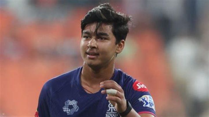 Who is the youngest football player in India?