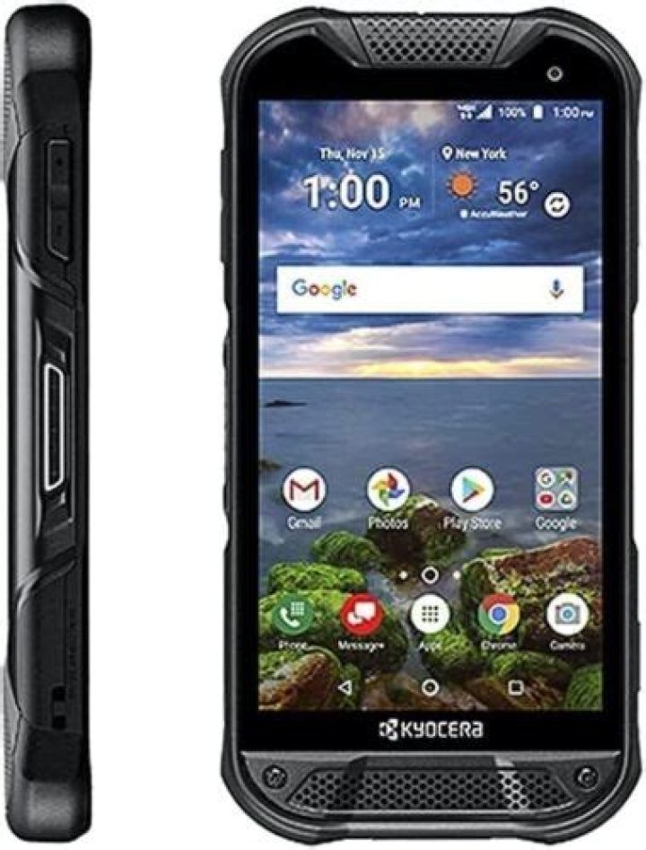 Who makes the Kyocera cell phone?