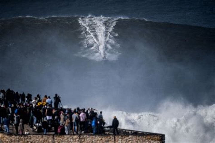 Who rode the 100 Foot Wave in Portugal?