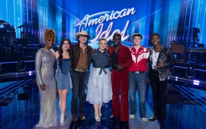 Who was on American Idol season 12?
